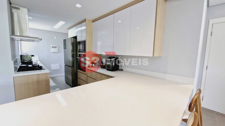 Apartamento à venda com 3 quartos, 132m² - Foto 17