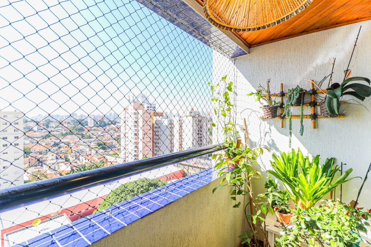 Apartamento à venda com 2 quartos, 70m² - Foto 3