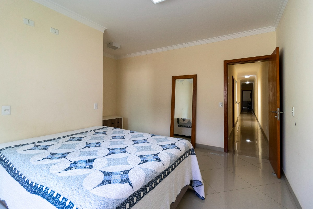 Casa à venda com 4 quartos, 213m² - Foto 19