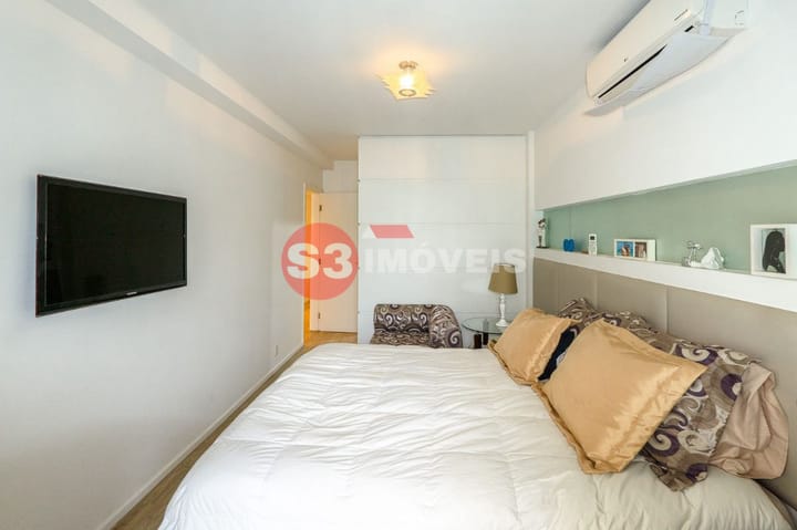 Apartamento à venda com 3 quartos, 201m² - Foto 27