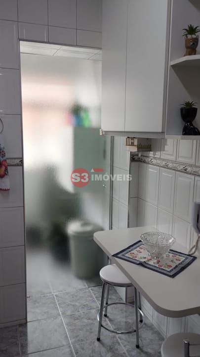 Apartamento à venda com 2 quartos, 68m² - Foto 32