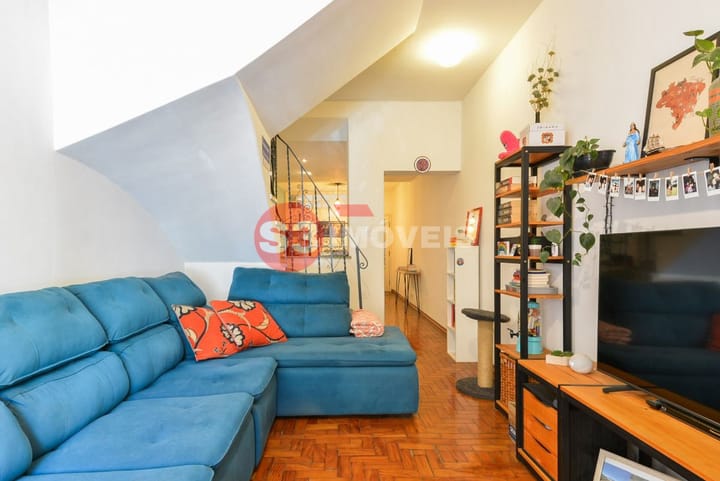 Casa à venda com 2 quartos, 100m² - Foto 2