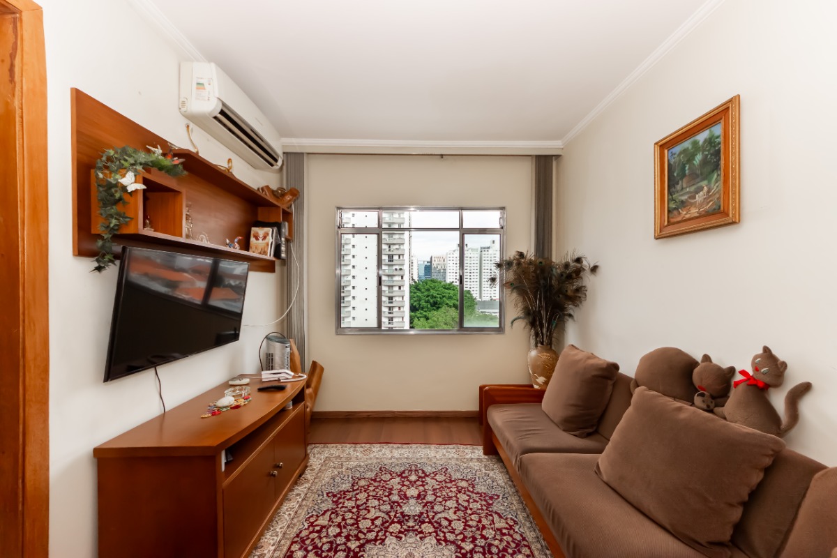 Apartamento à venda com 2 quartos, 70m² - Foto 3