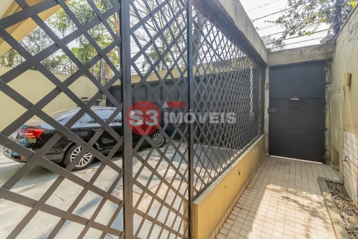 Casa à venda com 5 quartos, 350m² - Foto 26