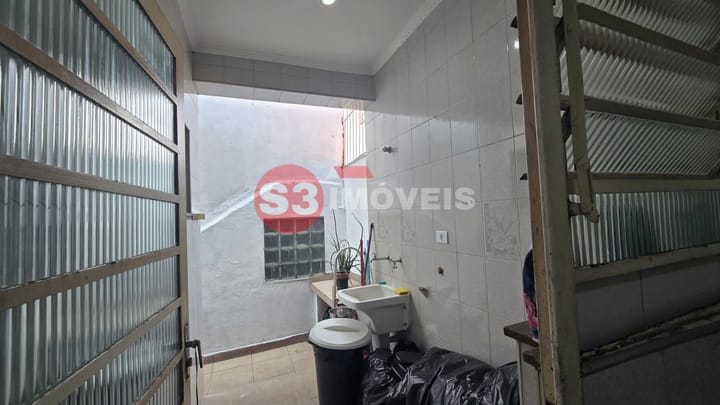 Casa à venda com 2 quartos, 98m² - Foto 11