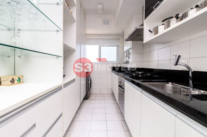 Apartamento à venda com 3 quartos, 93m² - Foto 18