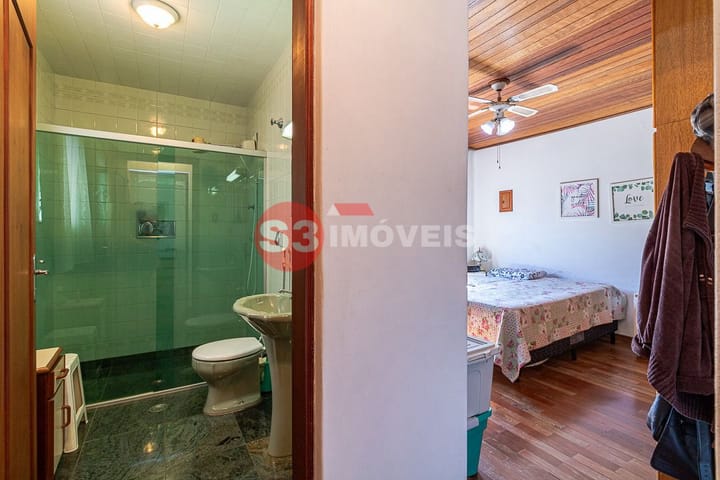 Casa à venda com 5 quartos, 311m² - Foto 24