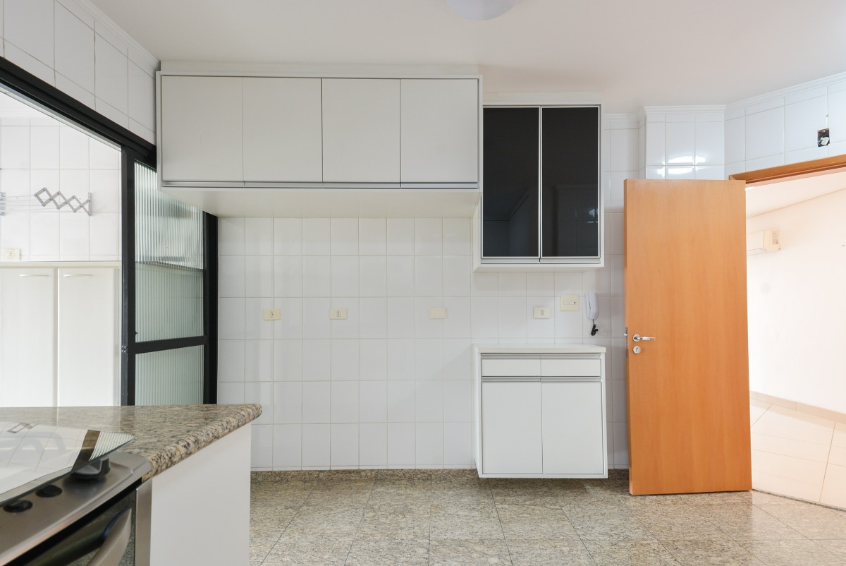 Apartamento à venda com 3 quartos, 138m² - Foto 37