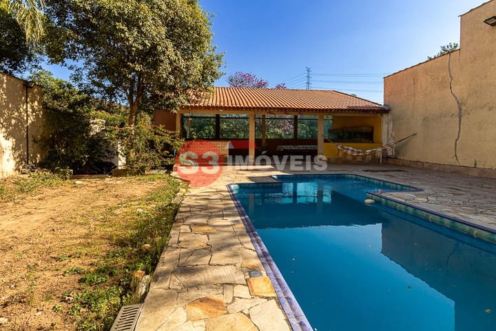 Casa à venda com 3 quartos, 760m² - Foto 49