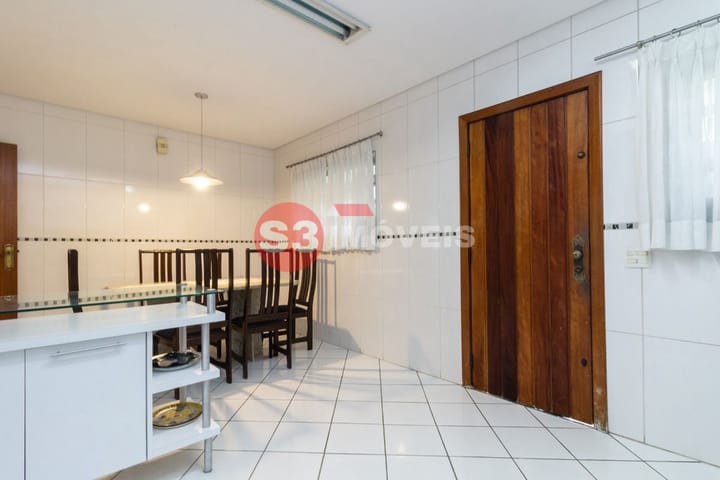 Casa à venda com 3 quartos, 230m² - Foto 37