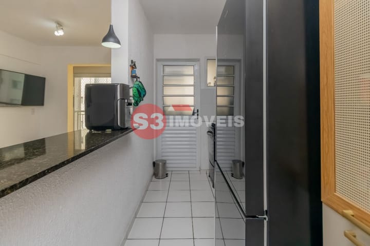 Apartamento à venda com 2 quartos, 60m² - Foto 11