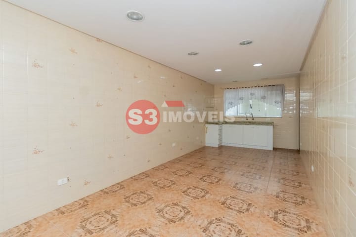 Casa à venda com 3 quartos, 250m² - Foto 18