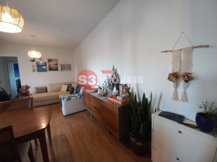 Apartamento à venda com 2 quartos, 76m² - Foto 33