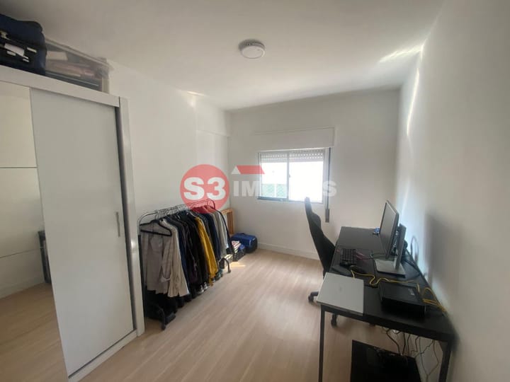 Apartamento à venda com 2 quartos, 62m² - Foto 12