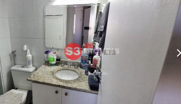 Apartamento à venda com 2 quartos, 56m² - Foto 17