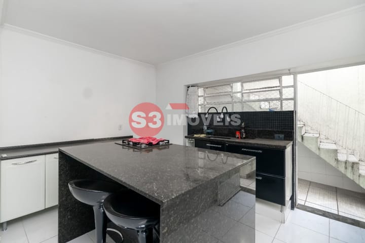 Casa à venda com 4 quartos, 170m² - Foto 25