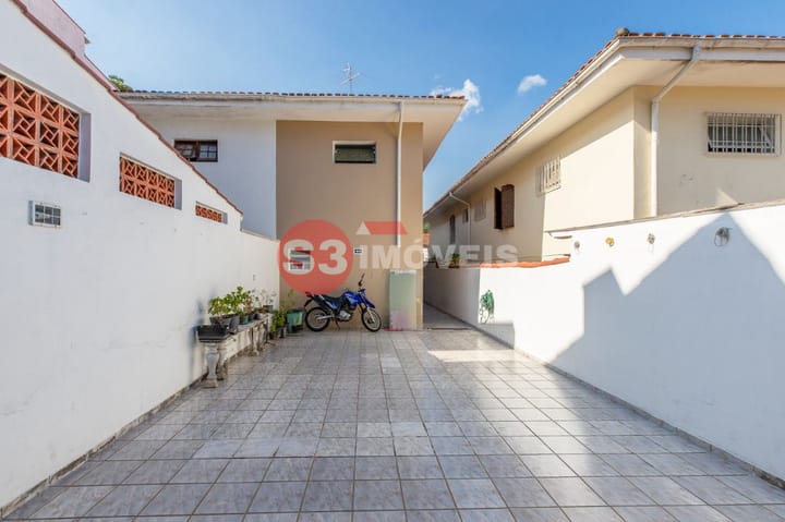 Casa à venda com 4 quartos, 179m² - Foto 8