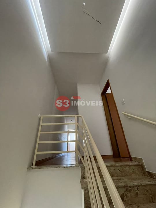 Casa à venda com 3 quartos, 160m² - Foto 11