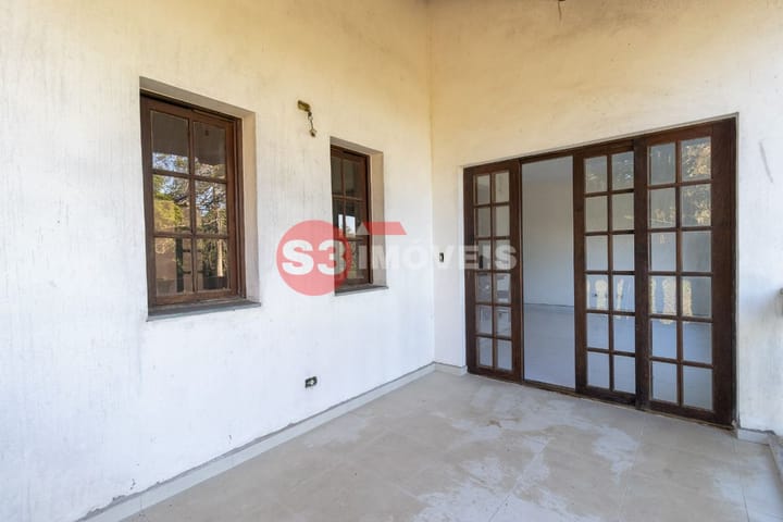 Casa à venda com 6 quartos, 450m² - Foto 30