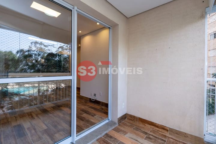 Apartamento à venda com 2 quartos, 77m² - Foto 15