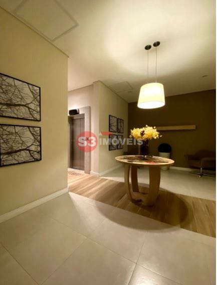 Apartamento à venda com 2 quartos, 57m² - Foto 28