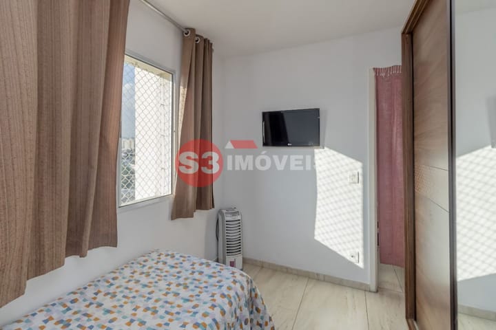 Apartamento à venda com 2 quartos, 60m² - Foto 19