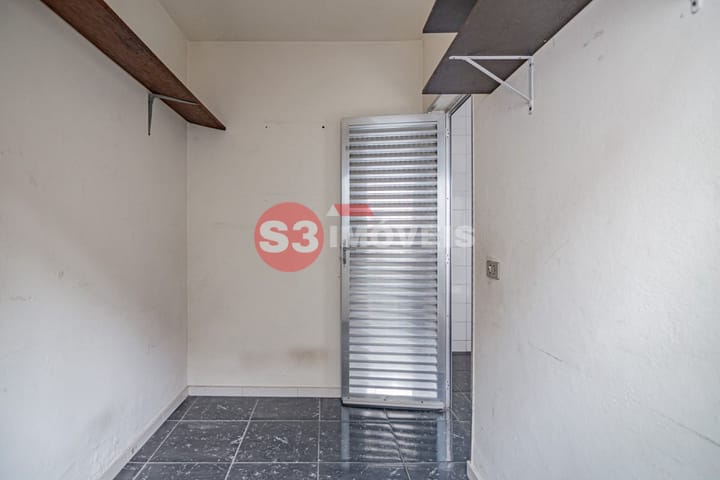 Casa à venda com 4 quartos, 200m² - Foto 46