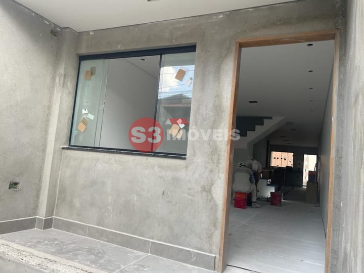 Casa à venda com 3 quartos, 189m² - Foto 3