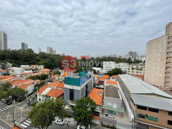 Apartamento à venda com 3 quartos, 234m² - Foto 17