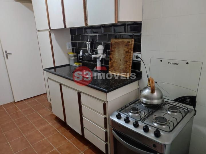 Apartamento à venda com 2 quartos, 64m² - Foto 25