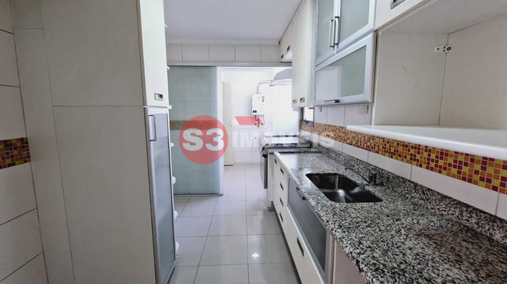 Apartamento à venda com 2 quartos, 83m² - Foto 25