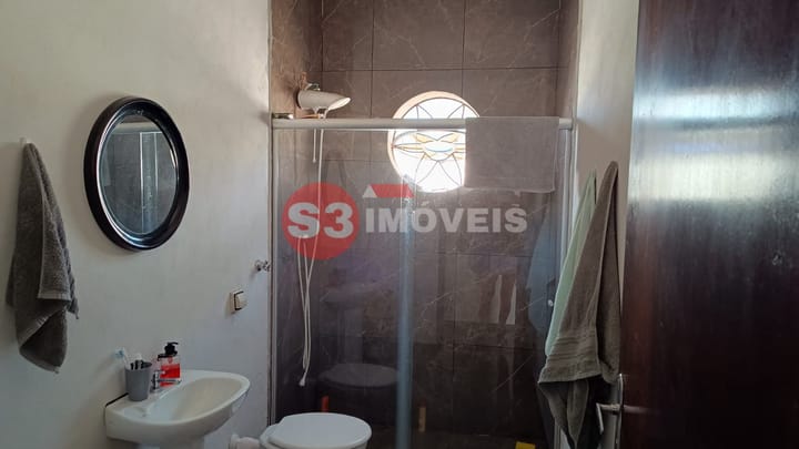 Casa à venda com 2 quartos, 81m² - Foto 8