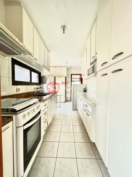 Apartamento à venda com 4 quartos, 177m² - Foto 17