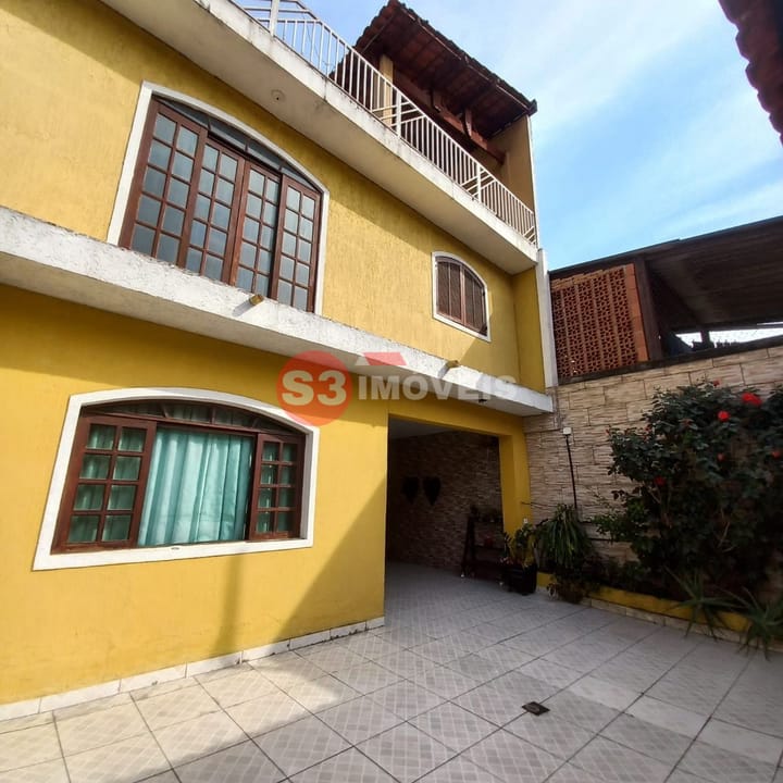 Casa à venda com 5 quartos, 336m² - Foto 47