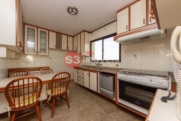 Apartamento à venda com 3 quartos, 117m² - Foto 6