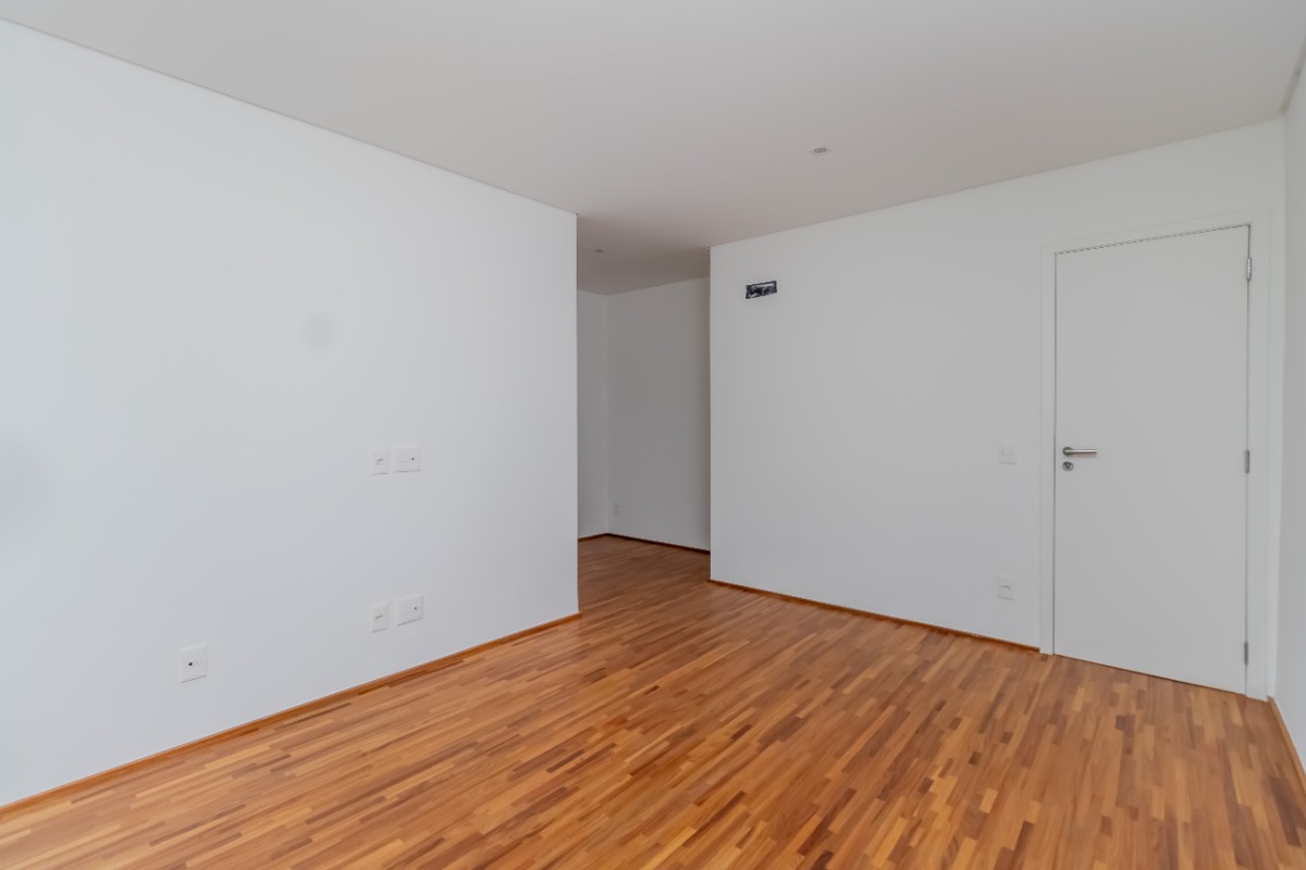 Casa à venda com 3 quartos, 318m² - Foto 21