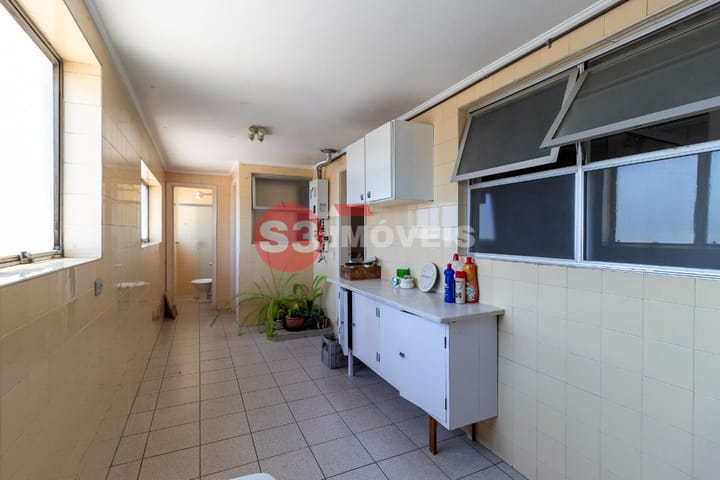 Apartamento à venda com 3 quartos, 227m² - Foto 30