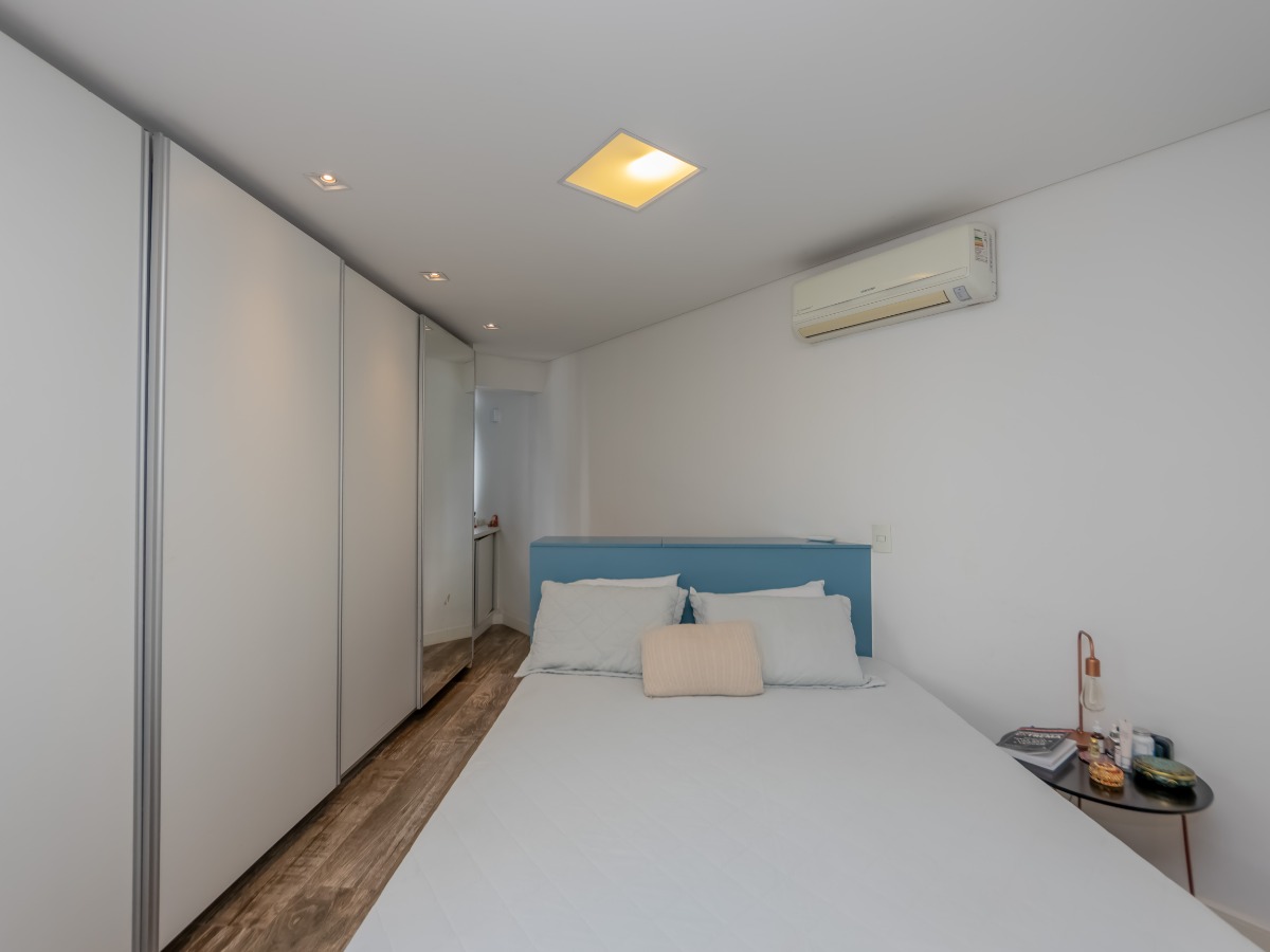 Apartamento à venda com 1 quarto, 70m² - Foto 18