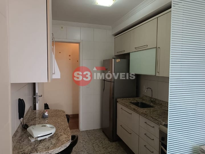 Apartamento à venda com 2 quartos, 80m² - Foto 11