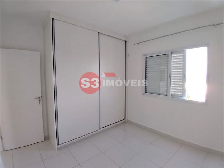 Apartamento para alugar com 2 quartos, 68m² - Foto 12