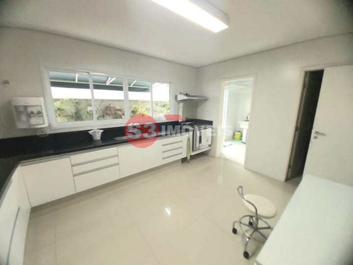 Casa de Condomínio à venda e aluguel com 4 quartos, 329m² - Foto 19