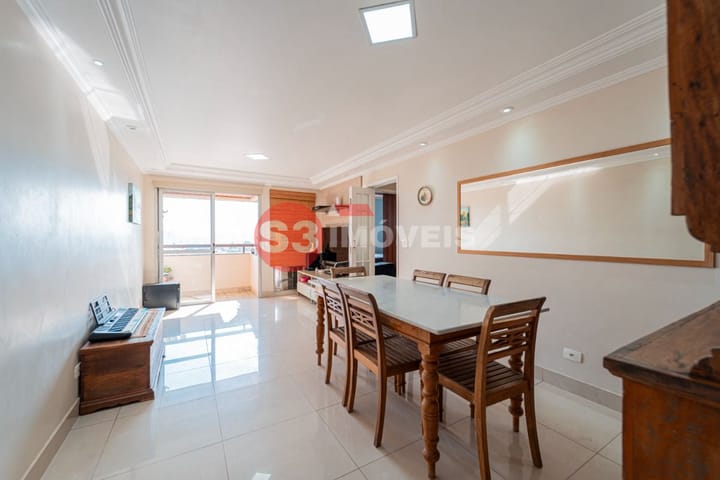 Apartamento à venda com 2 quartos, 70m² - Foto 9