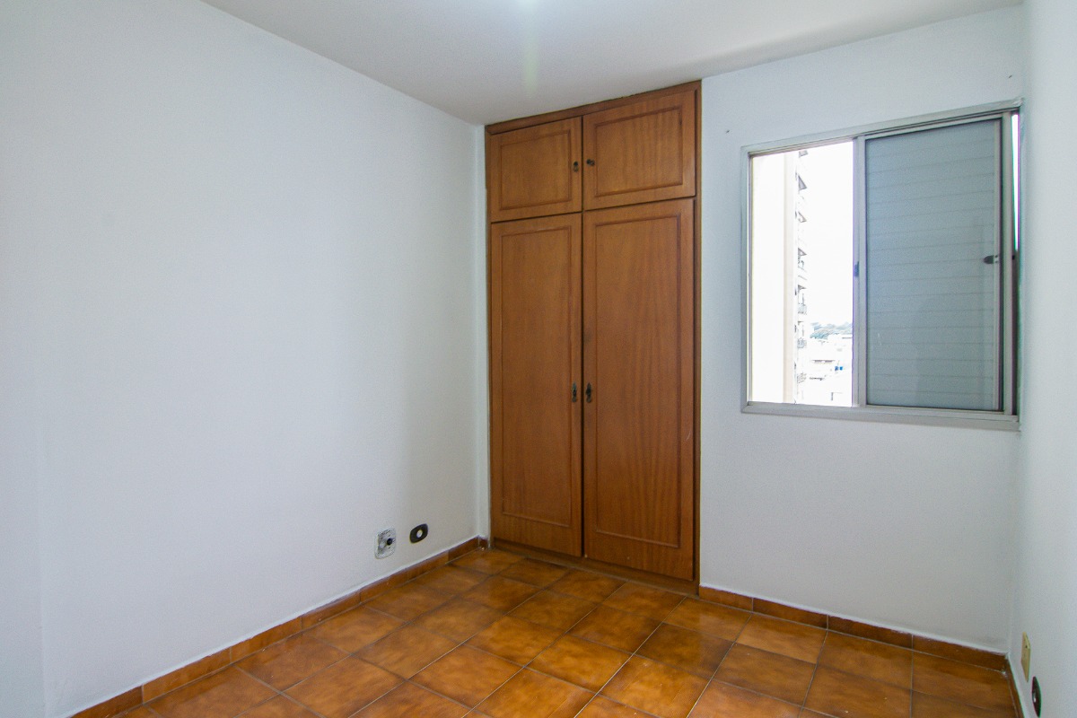 Apartamento à venda com 3 quartos, 61m² - Foto 17