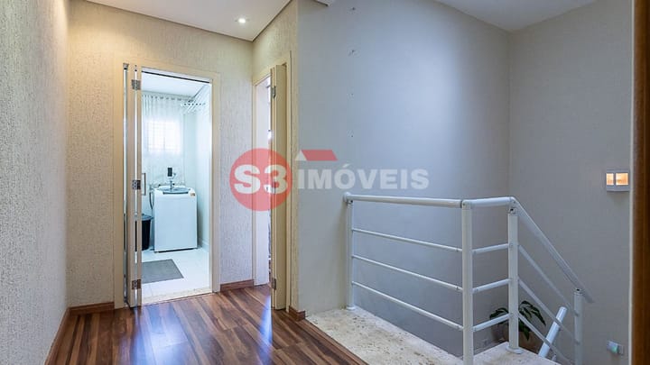 Casa à venda com 4 quartos, 300m² - Foto 66