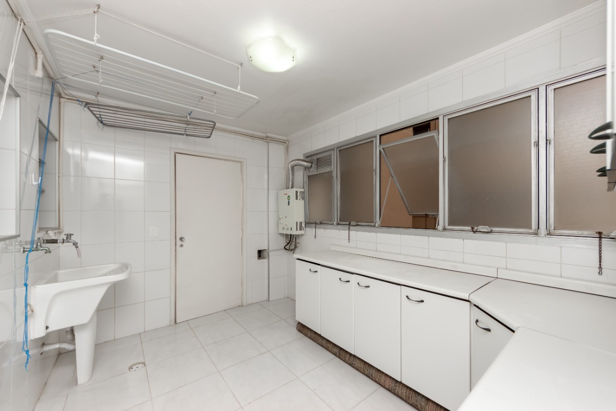 Apartamento à venda com 3 quartos, 117m² - Foto 24