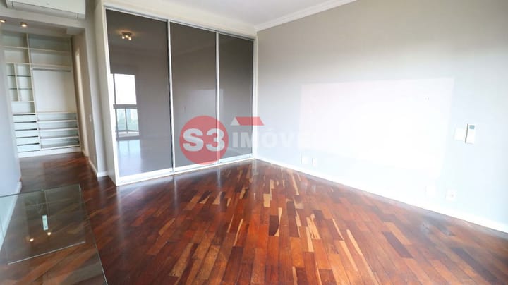 Apartamento à venda com 4 quartos, 191m² - Foto 21