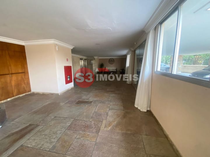 Apartamento à venda com 2 quartos, 62m² - Foto 33