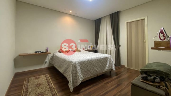 Casa à venda com 4 quartos, 300m² - Foto 60