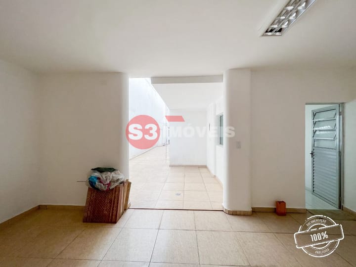 Casa à venda com 3 quartos, 180m² - Foto 9