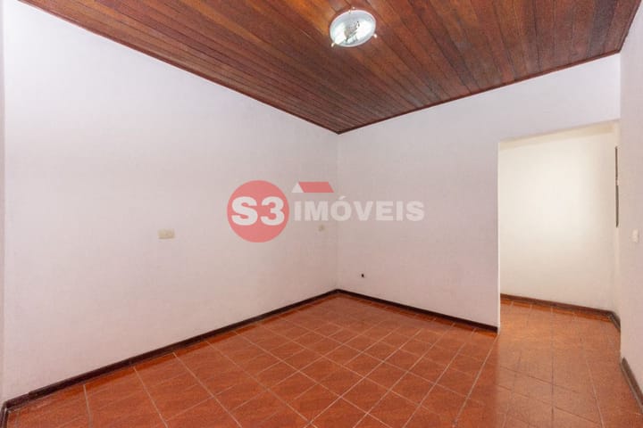 Casa à venda com 5 quartos, 210m² - Foto 13